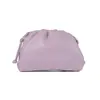 Bolsa Plissada de Couro Macio Feminina 2024 Nova Bolsa Clutch Simples Bolsa de Festa Cor Sólida Textura Bolsa de Ombro Transversal Bolsa de Clipe