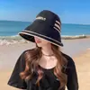 Sombrero de Cubo Bordado Floral Estilo Japonés para Mujer, Sombrero Versátil Retro de Moda, Circunferencia de Cabeza Grande, Sombrero de Cubo Adelgazante