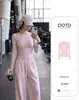 Blusa interna rosa gola redonda slim fit para mulheres, top base casual versátil para outono, estilo salgado, estilo coreano levemente maduro, look emagrecedor