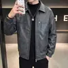 Chaqueta de Cuero PU para Hombre de Otoño con Cuello de Solapa y Cremallera, Corte Holgado, Abrigo de Cuero Sintético de Moda Casual de Negocios para Hombre