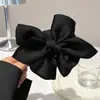 Malla Burbuja de Nube Dulce Pinza Coreana de Invierno Decoración de Plumas Hecha a Mano Moda y Más Fácil de Combinar Estilo Cabello Roto