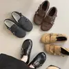 Sapatos de Algodão com Plataforma Estilo Retro Suede para Mulheres, Sapatos Mocassins de Pelúcia Estilo Britânico de Inverno com Tira de Dupla Fivela, Sapatos Casuais Versáteis de Couro Pequeno