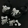 Nuevos dijes para zapatos estilo Bosque de Primavera y Verano con Flores de Cerezo y Melocotonero para Zuecos de Delfín Pequeño, Zapatillas Rosas para Niña Accesorios DIY