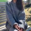 Suéter Feminino Outono e Inverno Suave Cera Azul Preguiçoso Vento Twist Suave Desgaste com Pescoço Redondo Pullover Sweater Top para Uso Exterior
