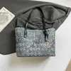 Bolsa Tote Grande e Elegante para Mulheres 2025 Outono Nova Bolsa de Ombro Tendência Estilo Coreano para Trabalho e Dia a Dia