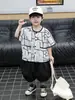 0455 Conjunto Curto Infantil 2026 Novo Estilo Elegante para Meninos Verão Camisa Manga Curta Fina Conjunto de Duas Peças de Verão