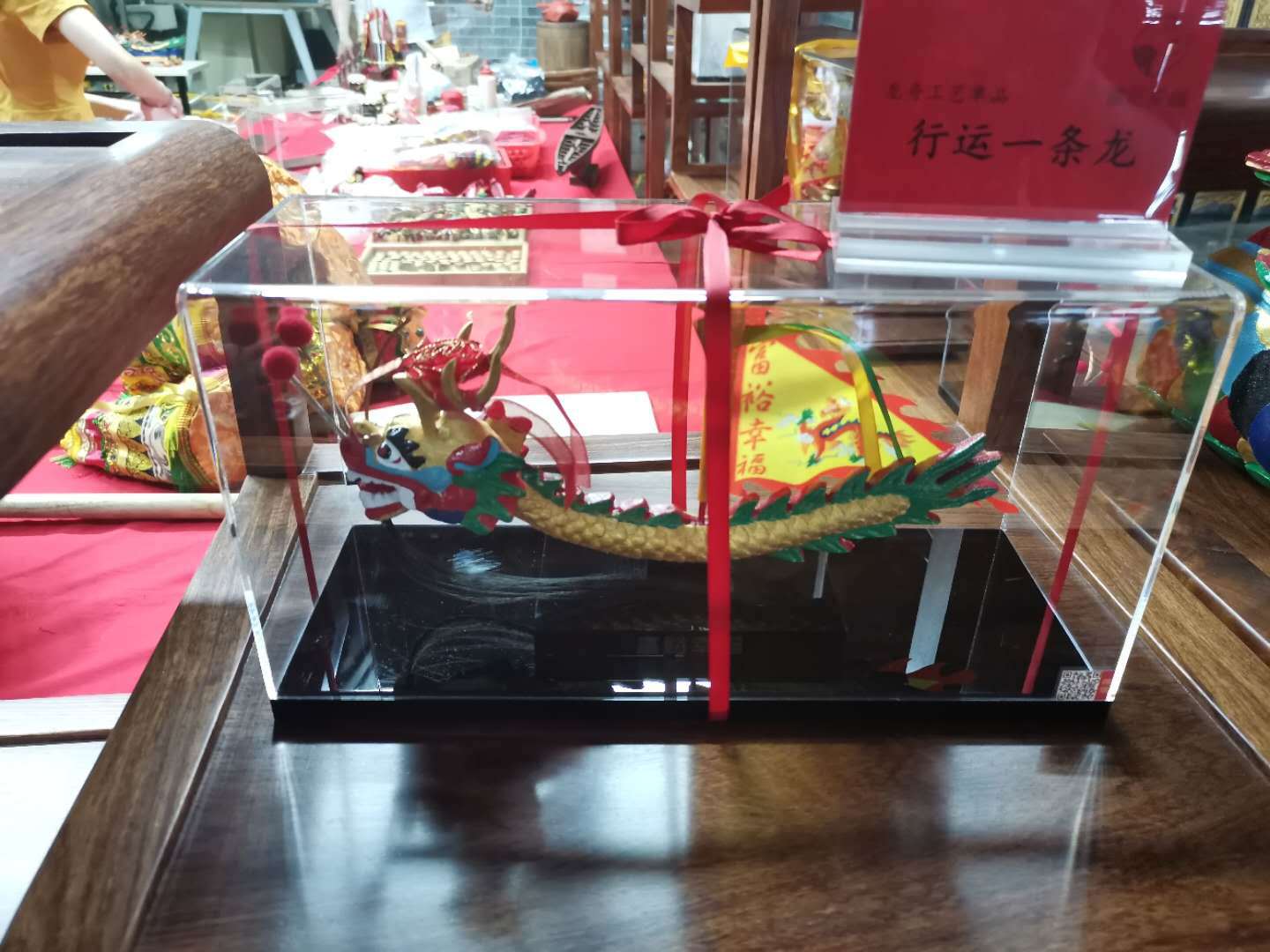 高透明亚克力一体式模型手办玩具收纳盒塑料防尘罩 展示盒