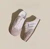 2026 Primavera/Verão Novo Feminino Malha Respirável Versátil Casual Color Block Cadarço Popular Preguiçoso Treino Alemão Meio Chinelo
