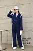 Conjunto de Uniformes Escolares 2026