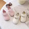 Nuevos Zapatos de Princesa de Encaje de Conejito Lindo para Niñas Zapatos de Bebé de Cuero Velcro Suela Suave Cómoda Antideslizantes Zapatos para Caminar