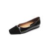 Zapatos bajos de mujer a juego de colores para ir al trabajo, nuevos, usables en las cuatro estaciones, punta cuadrada pequeña, superficie suave de piel de oveja, zapatos de cadena estilo Chanel, pumps