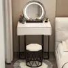 Tocador para apartamentos pequeños, dormitorio estrecho y compacto, estilo minimalista moderno, lujo ligero, gama alta, con escritorio de losa de roca y tocador integrado