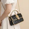 Bolsos Pequeños de Moda para Mujer 2026 Nueva Moda Versátil de Nicho Acolchado con Cadena Bolso Cruzado Bolso Cuadrado Pequeño para Mujer