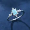 Anillo de plata de ley 925 transfronterizo cuadrado largo con borde de ópalo y diamantes blancos, anillo retro elegante de personalidad, todo-partido, joyería