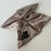 Lenço Quadrado de Cetim Elegante Estilo Coreano para Cabelo, Corda de Cabelo Tendência 2025 Nova para Mulheres, Acessório de Cabelo para Coque