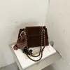 Bolsa de corrente casual estilo coreano para o dia a dia, nova bolsa de moda transfronteiriça 2026, bolsa de ombro bordada com padrão de diamante, bolsa feminina de axila