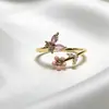 Anillo de Cobre con Incrustaciones de Circonita Rosa y Moño, Anillo de Corazón a Corazón de Moda y Versátil, Regalo de San Valentín para Mujeres