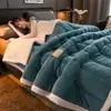 Manta gruesa para sofá para todas las estaciones, adecuada para usar como manta de siesta en la oficina, hecha de forro polar de coral
