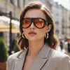 Óculos de Sol Aviador Retrô Europeu e Americano com Rebites, Moda Estilo de Rua, Óculos Versáteis, Proteção Solar Personalizada para Exterior, Óculos de Sol Transfronteiriços