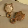 Pau-ferro (Sândalo Dourado) Pente com Almofada de Ar de Gatinho Fofo Pente Massageador Madeira Maciça Massagem de Meridianos Doméstico Portátil Pente com Airbag