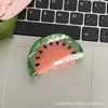 2025 Grampo de Acetato Transfronteiriço Grampo de Tubarão Desenho Animado Estéreo Morango Melancia Fruta Criativa Presilha de Cabelo Acessórios de Cabelo para Mulheres Atacado
