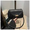 Bolsa de Ombro Estilosa Francesa de Alta Qualidade para Mulheres 2025 Nova Versátil e Exquisita Bolsa de Ombro Retrô