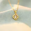 Amazon Collar Trébol Saltarín Colgante para Mujer Corazón Eterno Diamante Móvil Luz Ins Joyería de Lujo Cadena para Clavícula