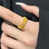 Anillo Minimalista de Diseño de Nicho con Trébol de Cuatro Hojas Superpuesto para Mujer, Nuevo Anillo Abierto Ajustable de Moda de Lujo Ligero para Viajes de Negocios para Mujer