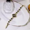 Pulsera de Trébol de Cuatro Hojas de Moda Reloj de Cuarzo Transmisión en Vivo Venta Caliente Color Popular Reloj de Piedra Preciosa para Mujer Reloj para Mujer Fabricante Venta al por Mayor