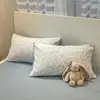 Conjunto de Quatro Peças de Leite Fleece Esculpido Espesso de Inverno Capa de Edredom Quente de Fleece de Coral Conjunto de Três Peças de Flanela Roupa de Cama