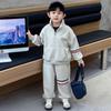 Conjunto de Roupa de Outono para Meninos 2026 Novo Moletom Estiloso para Meninos Descolados, Roupa Esportiva Infantil da Moda para Primavera e Outono
