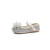 Sapatos de couro para meninas com strass, lantejoulas e franjas, sapatos de princesa, novos sapatos infantis primavera e outono 2026, sapatos baixos para bebês meninas, modernos