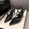Sandalias de tacón alto con punta fina, lazo, estilo europeo y americano, de charol, de una sola tira, personalizadas para mujer, nuevo modelo primavera 2026