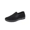 Zapatos de Tela Old Beijing Estilo Nuevo 2026 para Hombre, Transpirables de Primavera Antideslizantes de Suela Blanda Slip-On Casuales para Padres de Mediana Edad y Mayores