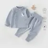 Conjunto de Roupa de Bebê de Três Peças em Cashmere e Seda, Estilo Primavera e Outono, Cintura Alta com Proteção para a Barriga, Conjunto que Não Sai, Pijama Unissex para Casa