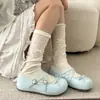 Zapatos planos slip-on populares, zapatos casual versátiles para usar al aire libre, nueva moda de verano 2026, impresionantes zapatos finos huecos