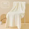 Toalla de baño drapable multifuncional toalla de baño absorbente ampliada de vellón de coral delantal de baño portátil para el hogar fabricantes al por mayor