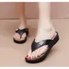 Chanclas de Verano para Mujer, Casual, para Exteriores, PVC, Suela Suave, Zapatos para el Hogar, Sandalias Antideslizantes para el Hogar, Chanclas Sencillas para la Playa