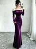 2026 Nuevo Otoño/Invierno Transfronterizo Vestido Largo Ajustado de Terciopelo Dorado sin Hombros de Manga Larga Elegante para Mujer