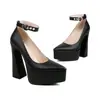Sapatos de Salto Alto de Fivela Tamanho 35-43 para Todas as Estações, Sapatos Femininos de Moda de Salto Único, Bico Fino, Sapatos Femininos de Tamanho Extra Grande para Venda Transfronteiriça, Cor Sólida