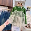 Conjunto de Otoño para Niña Estilo Mori 2026 Nuevo Elegante Malla de Lunares con Tirantes Ropa de Otoño para Niños Conjunto de Tres Piezas