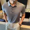 Agente de Comércio Exterior Novo Estilo de Verão Camisa Polo Masculina de Luxo Leve, Camiseta Color Block de Seda Gelada Sem Costura com Textura de Alta Elasticidade