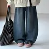 Chaqueta de otoño para niñas 2026 modelo nuevo, abrigo corto elegante de dibujos animados bordado a la moda para principios de otoño para niños mayores, venta al por mayor
