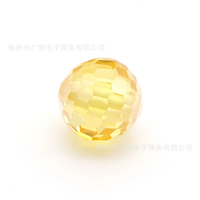 圆球足球板通孔