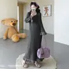 Nuevo Vestido de Punto para Maternidad Otoño/Invierno 2026 con Ribete de Encaje, Diseño de Canalé y Bloques de Color, Vestido Base de Maternidad de Corte Holgado