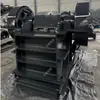 El triturador de mandíbula de doble acción para minería opera de manera estable y tiene una alta relación de trituración.