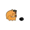 Broche Caricatura Capibara Lindo Animalito Insignia de Metal Capibara Esmalte Bidimensional Insignia de Decoración para Ropa