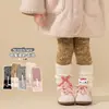 Leggings para niñas, pantalones de algodón coloridos para bebé, calcetines cubrebotas de dibujos animados, leggings para niños, ropa elegante para exteriores y calcetines de volantes de moda