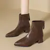 Botas de Moda de Cuero Otoño/Invierno con Cremallera Trasera y Tacón Grueso, Nuevas 2026, Escote Bajo, Punta Fina, Retro, Tacón Medio, Versátiles para Mujer