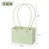 Bolsa portátil para arreglos florales estilo macaron, cesta de flores trapezoidal en relieve para DIY, bolsa para envolver flores de clavel, bolsa de papel kraft impermeable al por mayor